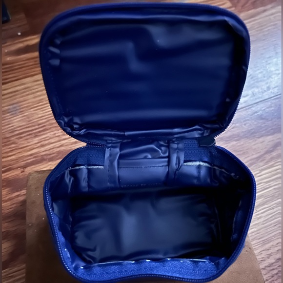 Christian Dior NIB VIP Blue Patent-like Cosmetic Vanity or Pouch - Picture 11 of 16